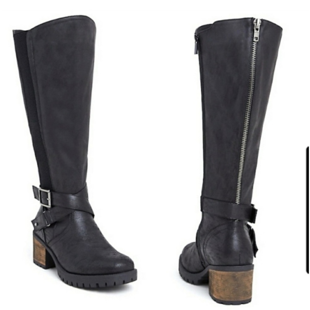 Black Knee-High Buckle Riding Boots